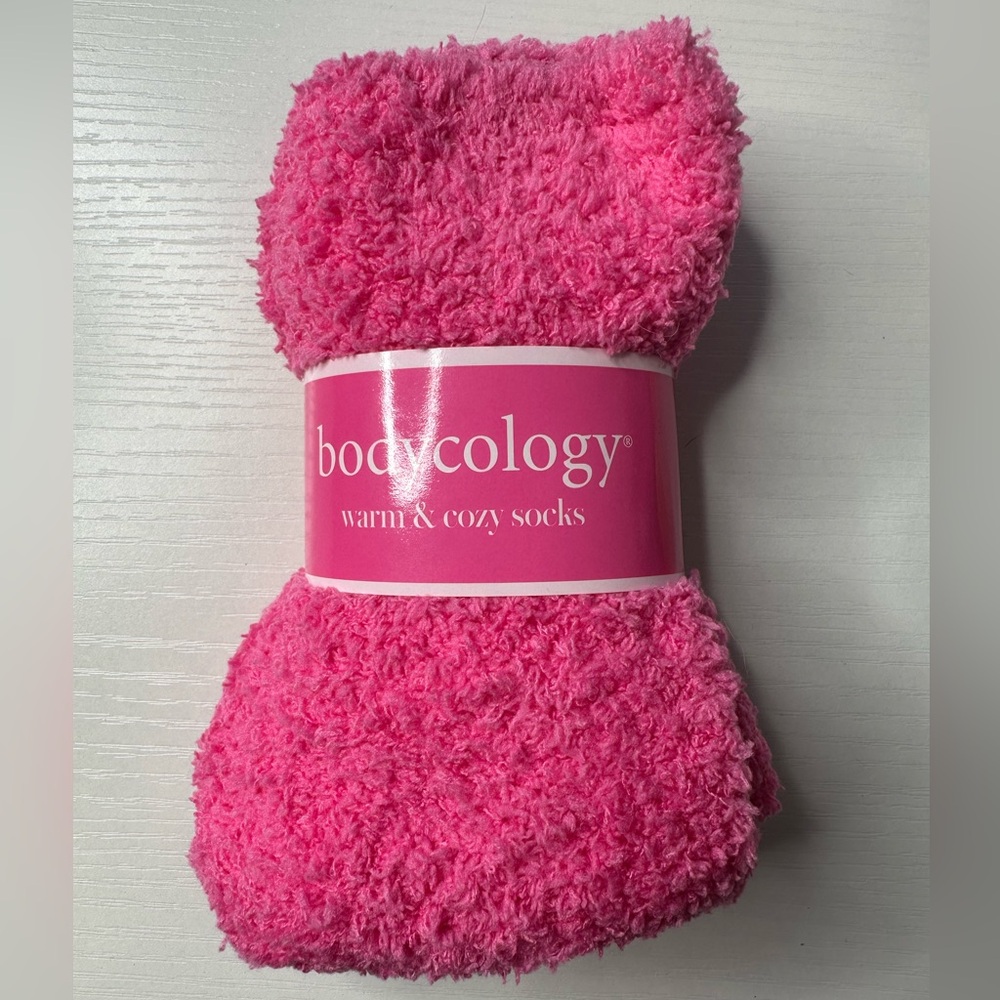 🛍️BUNDLE DEAL🛍️ - NWT - Women’s Pink Bodycology Warm & Cozy Socks